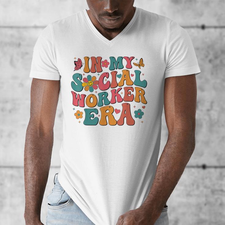 In My Social Worker Era Cute Social Worker Graduation MSW Men's V-Neck T-Shirt