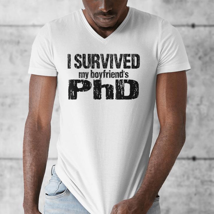I Survived My Boyfriend's PhD Graduation T-Shirt Men's V-Neck T-Shirt