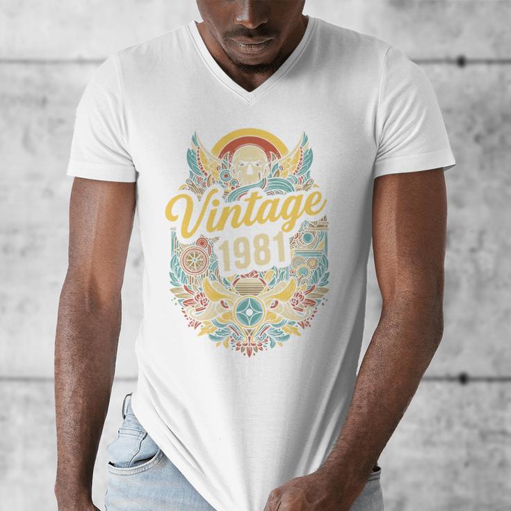 Vintage 1981 Retro Badge Nostalgia Eighties Compass Skull Premium Tri-Blend Men's V-Neck T-Shirt