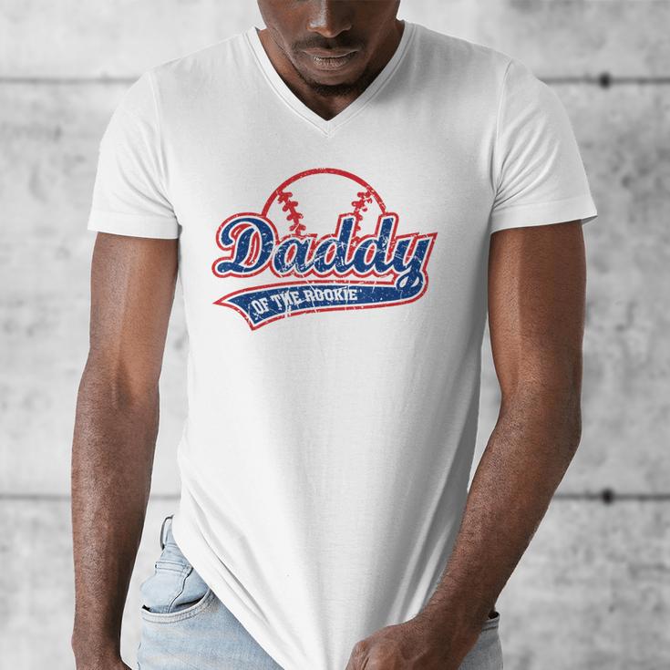 Vintage Baseball Daddy Of The Rookie Men's V-Neck T-Shirt