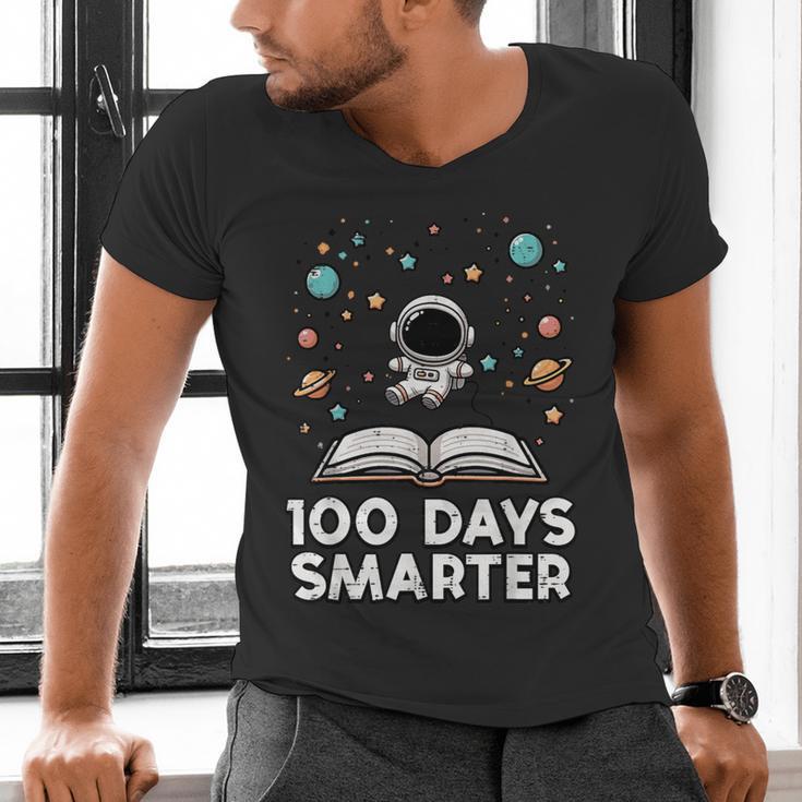 100 Days Smarter Astronaut Book 100th Day Girls Kids Women Men's V-Neck T-Shirt