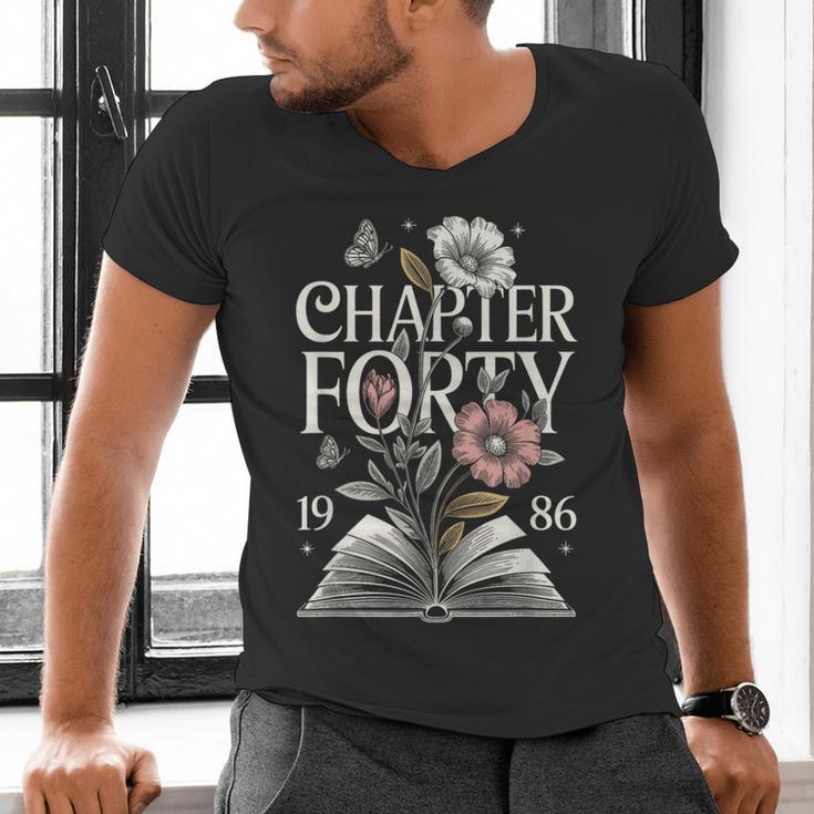 1986 Chapter Forty 40th Birthday Wildflower Book 40 Year Old Men's V-Neck T-Shirt