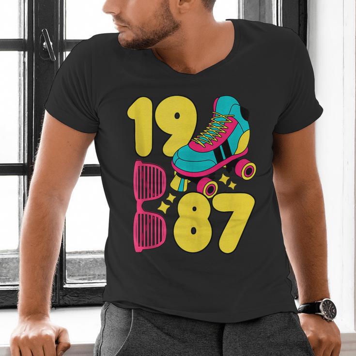 1987 Retro Raised In The 80s Old School Nostalgia Vibes Men's V-Neck T-Shirt 1987 Retro Raised In The 80s Old School Nostalgia Vibes Men's V-Neck T-Shirt