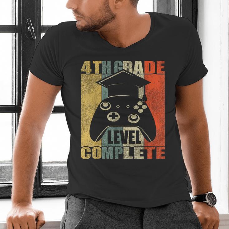 4th Grade Level Complete Gamer Class Of 2023 Graduation Men's V-Neck T-Shirt