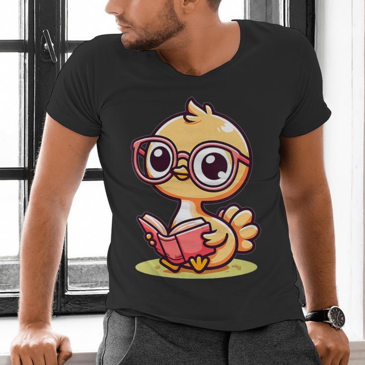 Adorable Book Lover Ostrich With Reading Glasses Cute Men's V-Neck T-Shirt Adorable Book Lover Ostrich With Reading Glasses Cute Men's V-Neck T-Shirt