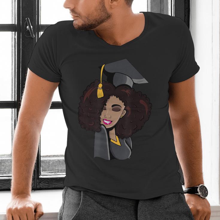African Woman Educated Graduation 2019 Proud Men's V-Neck T-Shirt
