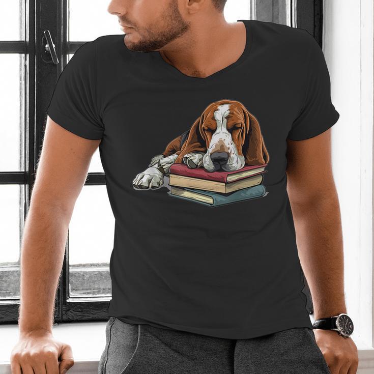 Basset Hound Books Dog Breed Graphic Men's V-Neck T-Shirt