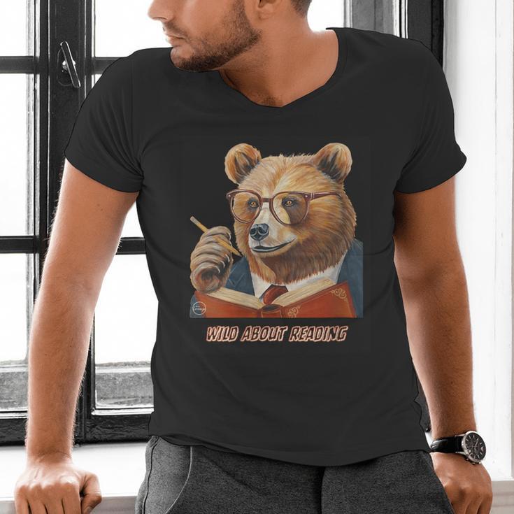 Bear Reading Book Glasses Library Zoo Teacher School Animal Men's V-Neck T-Shirt