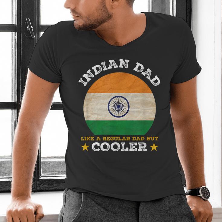 Best Indian Dad Ever Father's Day India Flag Pride Men's V-Neck T-Shirt