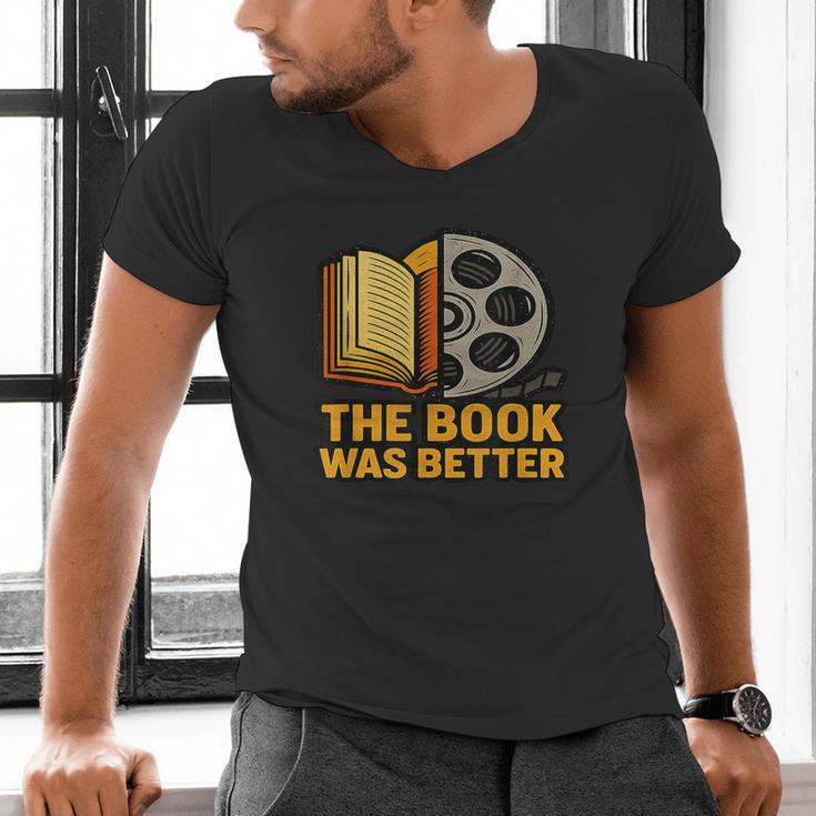 Book Love Scene The Book Was Better Bookworm Vibes Men's V-Neck T-Shirt