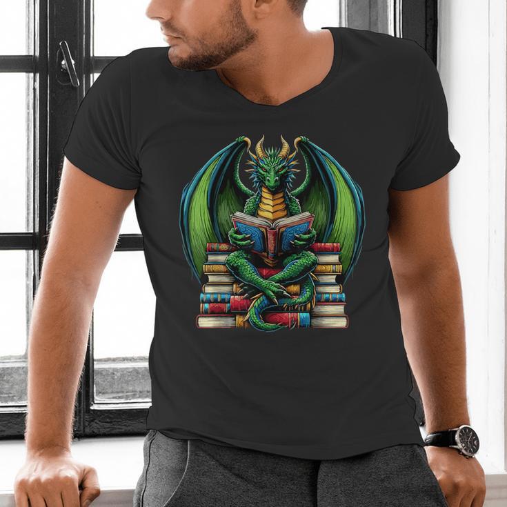 Books Dragon Reading Book Men's V-Neck T-Shirt