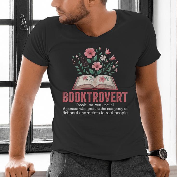 Booktrovert Book Lover Bookworm Reading Books Librarian Men's V-Neck T-Shirt