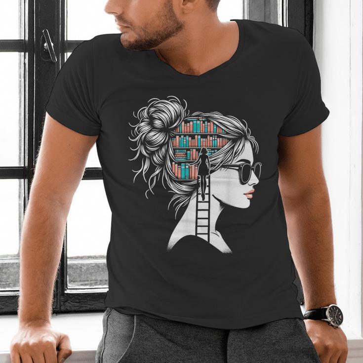 Bookworm Book Nerd Librarian Bookish Librarian Men's V-Neck T-Shirt