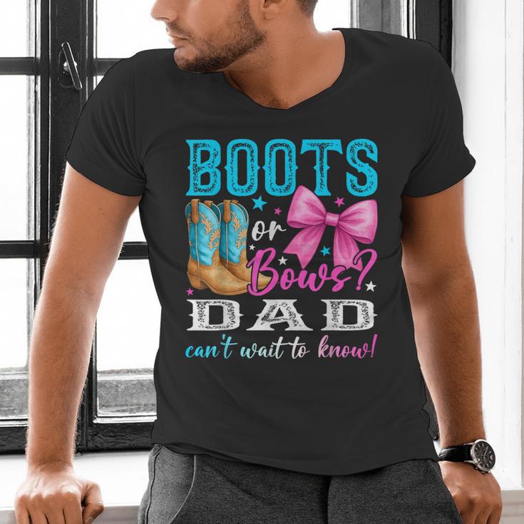 Boots Or Bows Dad Loves You Gender Reveal Party Men's V-Neck T-Shirt