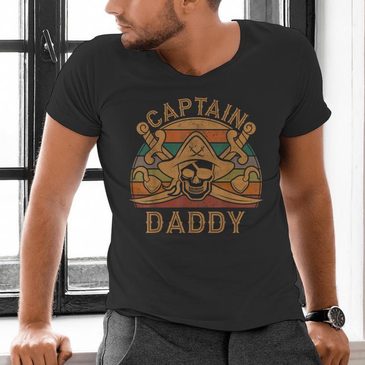 Captain Daddy Pirate Jolly Roger Flag Dad Halloween Men's V-Neck T-Shirt