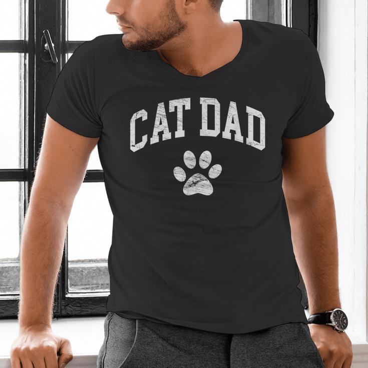 Cat Dad Vintage Distressed Cat Paw Men's V-Neck T-Shirt Cat Dad Vintage Distressed Cat Paw Men's V-Neck T-Shirt
