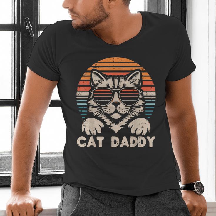 Cat Daddy Sunglasses Sunset Retro Fur Dad Papa Kitten Men Men's V-Neck T-Shirt Cat Daddy Sunglasses Sunset Retro Fur Dad Papa Kitten Men Men's V-Neck T-Shirt