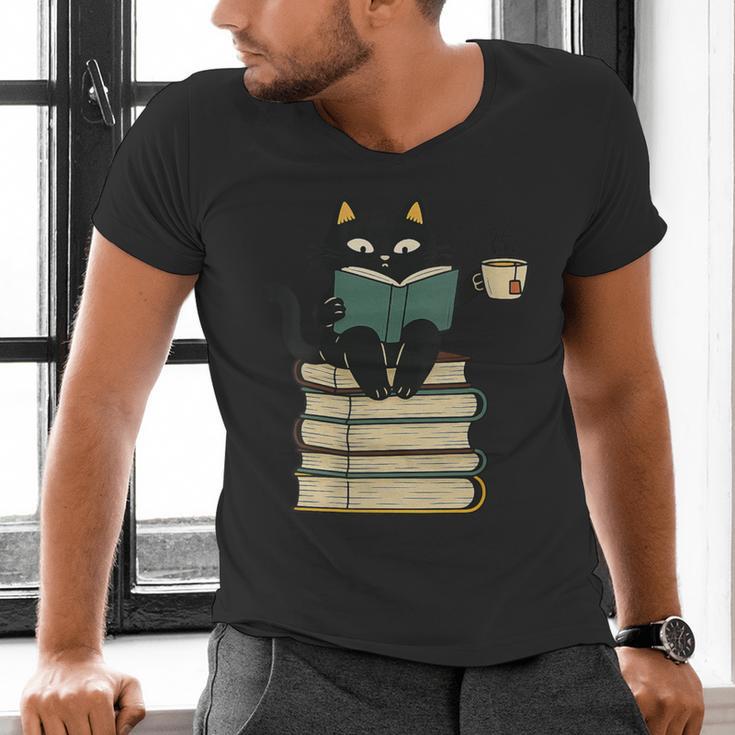 Cat Reading Book Men's V-Neck T-Shirt Cat Reading Book Men's V-Neck T-Shirt