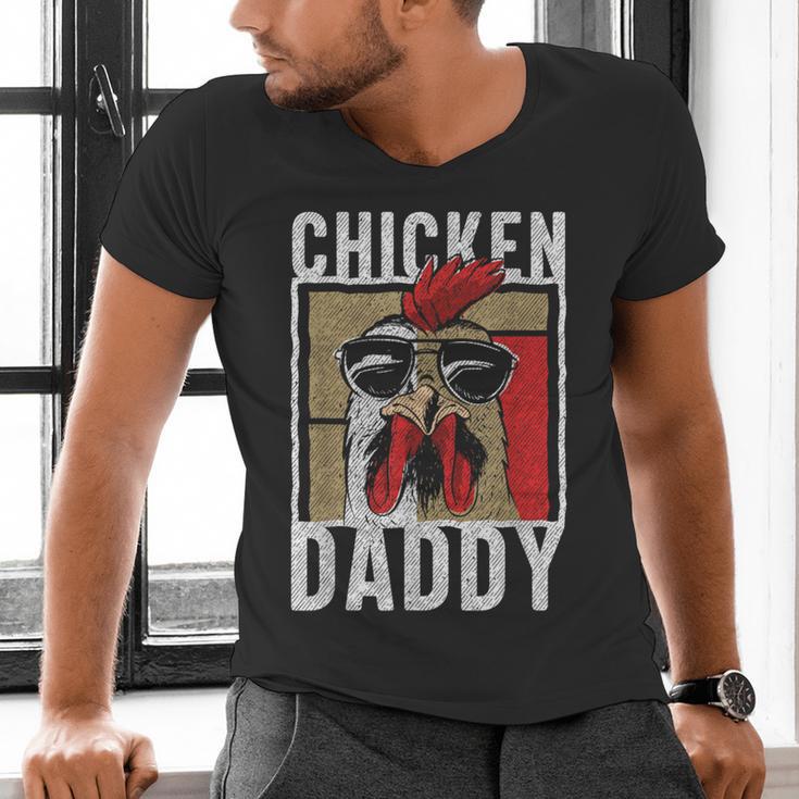 Chicken Daddy a Fun For Every Rooster In The Basket Men's V-Neck T-Shirt