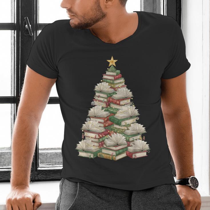 Christmas Book Tree Teacher Book Lover Xmas Librarian Men's V-Neck T-Shirt