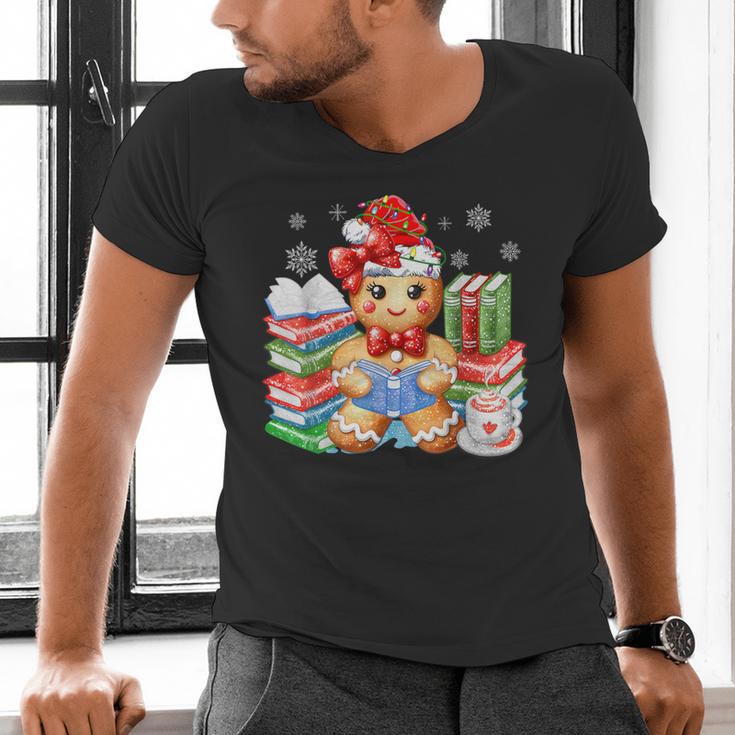 Christmas Gingerbread Man Reading Book Snowflake Teacher Men's V-Neck T-Shirt