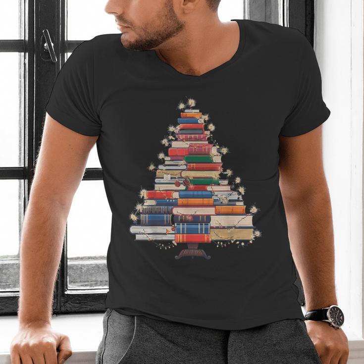Christmas Tree Book Bookworm Men's V-Neck T-Shirt