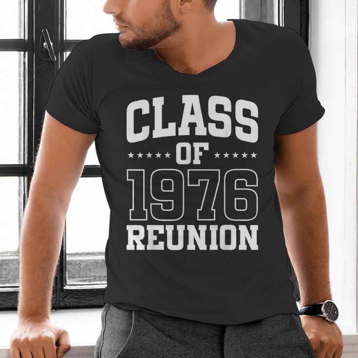 Class Of 1976 Reunion 50 Years Alumni Graduation High School Men's V-Neck T-Shirt
