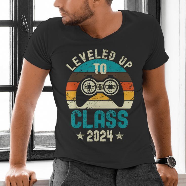 Class Of 2024 Senior Graduation Leveled Up Gamer Class 2024 Men's V-Neck T-Shirt