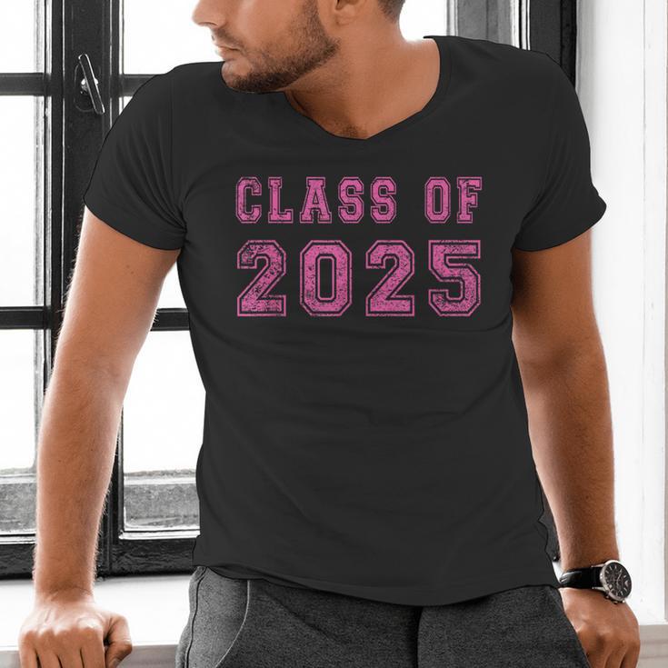 Class Of 2025 High School Graduation Date GraduateShirt Men's V-Neck T-Shirt