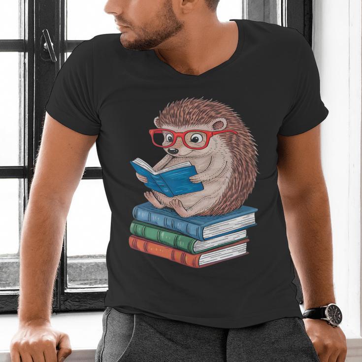Cool Hedgehog Book Nerd Readers Men's V-Neck T-Shirt Cool Hedgehog Book Nerd Readers Men's V-Neck T-Shirt