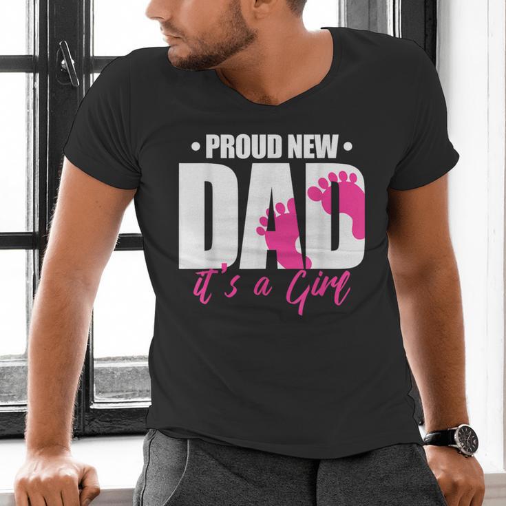 Cool Parent Apparel Proud New Dad It's A Girl Classic Fit Short Sleeve Crew Neck T-Shirt Small Men's V-Neck T-Shirt