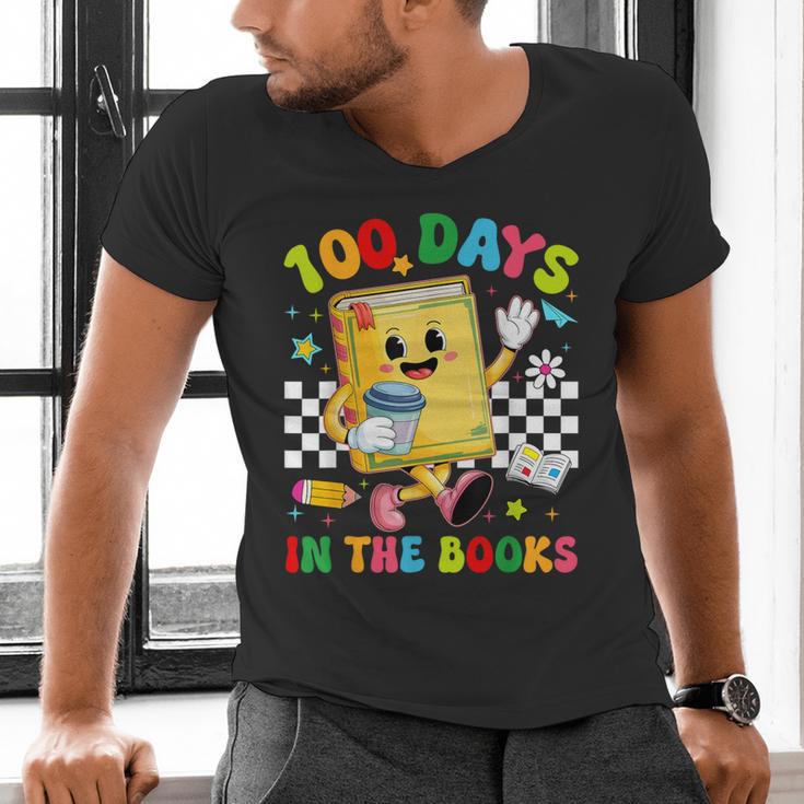 Cute 100 Days In The Books Groovy Boy Girl Teacher Men's V-Neck T-Shirt