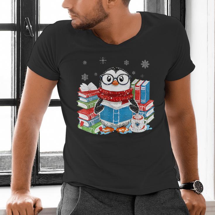 Cute Christmas A Penguin Reading Book Snowflake Hot Teacher Men's V-Neck T-Shirt Cute Christmas A Penguin Reading Book Snowflake Hot Teacher Men's V-Neck T-Shirt