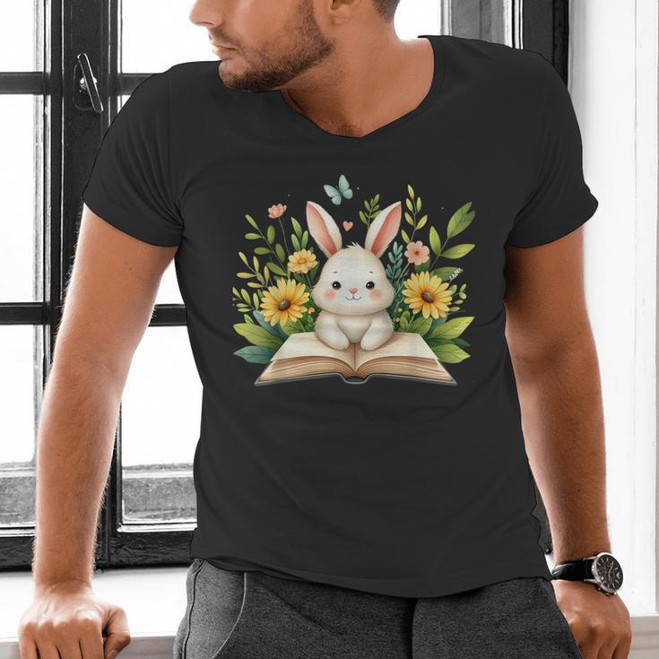 Cute Rabbit And Book Women Girls Reading Book Rabbit Lover Men's V-Neck T-Shirt Cute Rabbit And Book Women Girls Reading Book Rabbit Lover Men's V-Neck T-Shirt