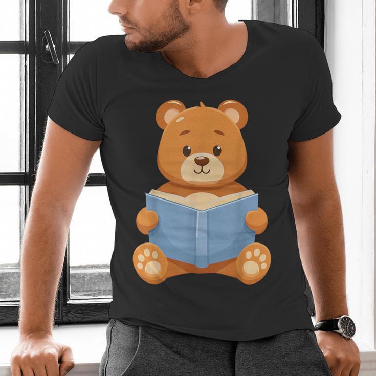 Cute Teddy Bear Reading Book Adorable For Readers Men's V-Neck T-Shirt Cute Teddy Bear Reading Book Adorable For Readers Men's V-Neck T-Shirt