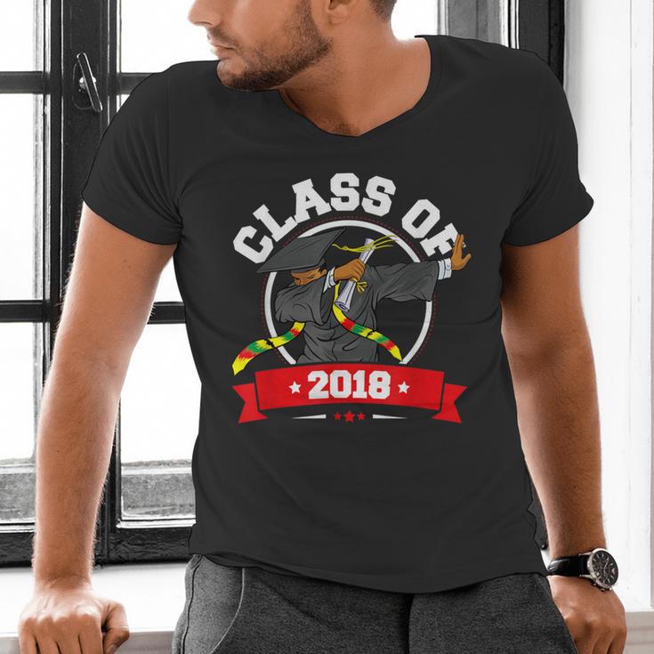 Dabbing Graduation Class Of 2018 TShirt History Month Men's V-Neck T-Shirt