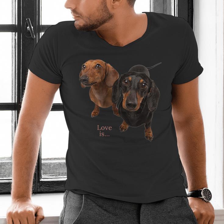 Dachshund Shirt Doxie Mom Dad Love Wiener Dog Puppy Cute Tee Men's V-Neck T-Shirt