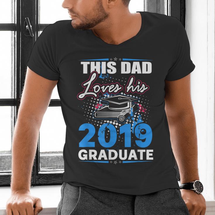 Dad Of a 2019 Graduate Shirt Proud Dad Graduation Grad Shirt Men's V-Neck T-Shirt