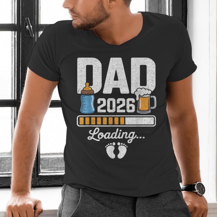 Dad 2026 Loading Expecting New Baby Announcement Men Men's V-Neck T-Shirt