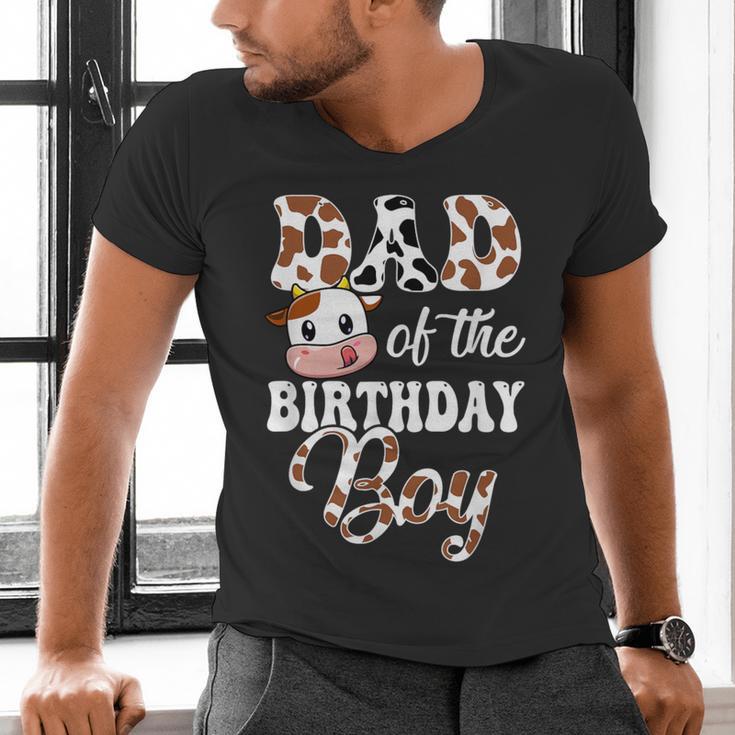 Dad Of The Birthday Boy Cow Farm 1St Birthday Boy Men's V-Neck T-Shirt
