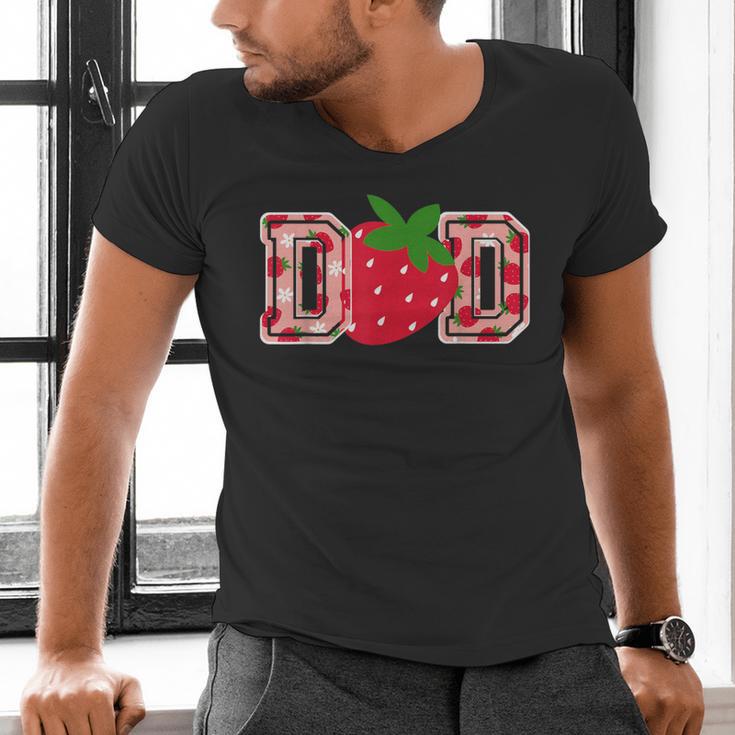 Dad Strawberry Birthday Men's V-Neck T-Shirt