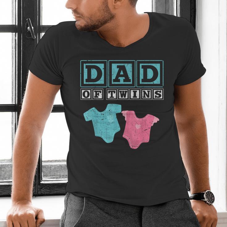 Dad Of Twins Family Daddy Fathers Day Future Parents Men's V-Neck T-Shirt