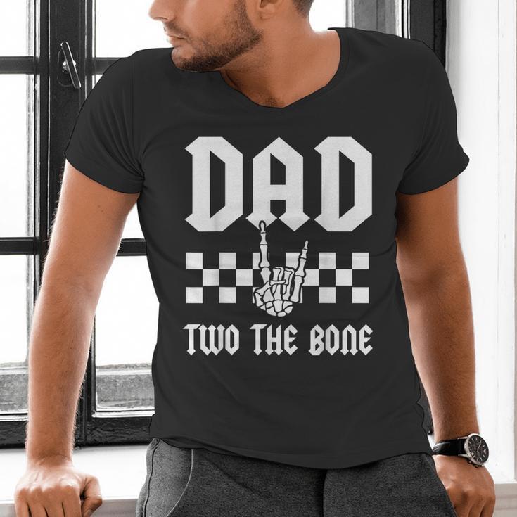 Dad Two The Bone Skeleton Hand 2nd Birthday Boy Girl Men's V-Neck T-Shirt