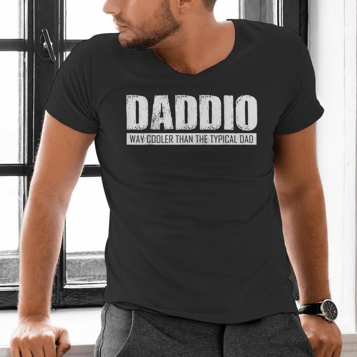Daddio Father's Day Men's V-Neck T-Shirt