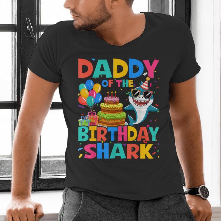 Daddy Of The Shark Birthday Dad Matching Family Men's V-Neck T-Shirt Daddy Of The Shark Birthday Dad Matching Family Men's V-Neck T-Shirt