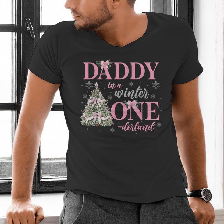 Daddy In a Winter Onederland Birthday Girl Christmas Tree Men's V-Neck T-Shirt