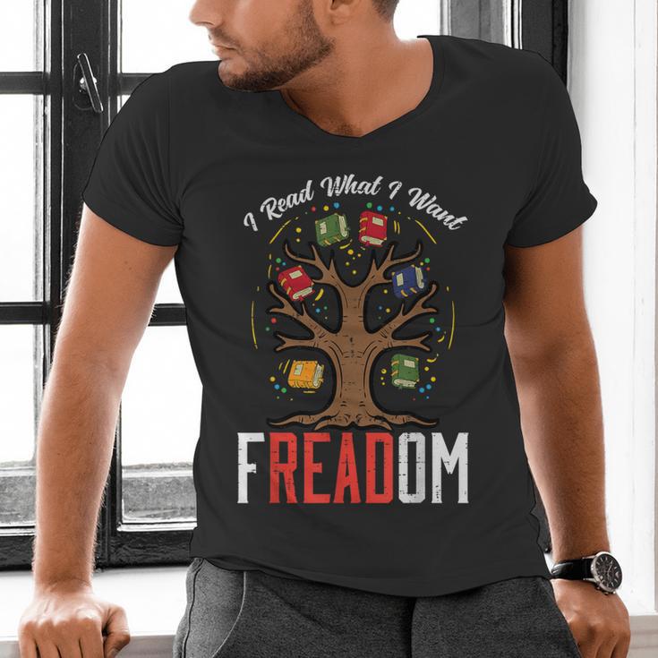 Freadom Tree Read Reading Librarian Book Across America Men's V-Neck T-Shirt