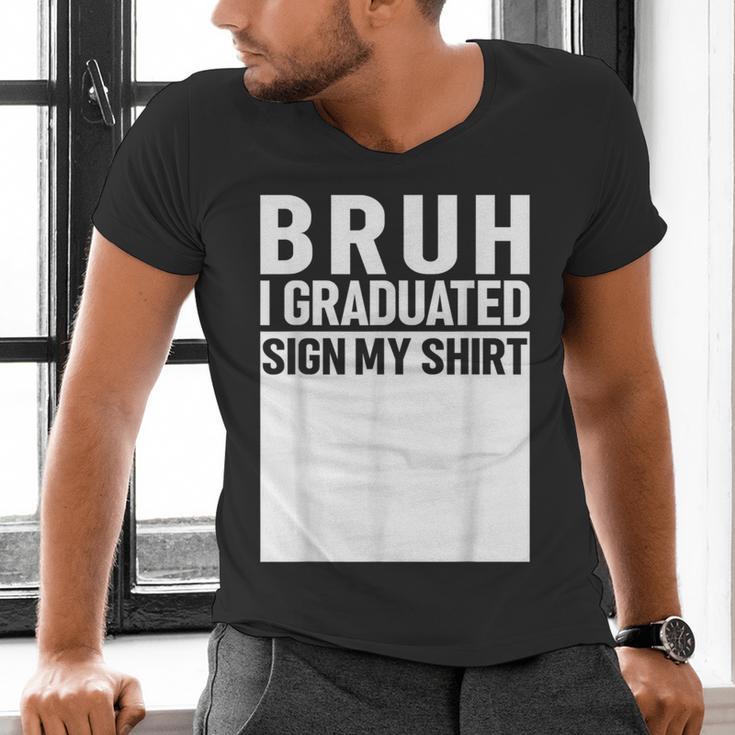 Funny College School Graduation 2025 I Graduated Sign My Men's V-Neck T-Shirt