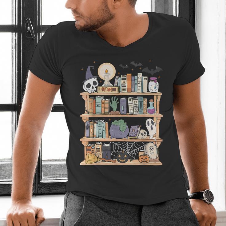 Ghost Book Reading Books Lover Teacher Happy Halloween Men's V-Neck T-Shirt