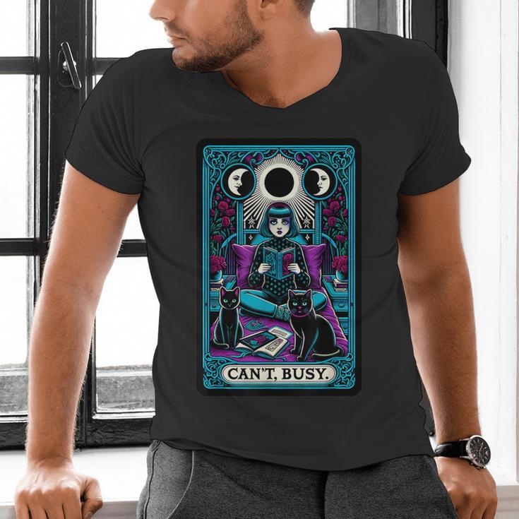 Gothic Girl Tarot Card Introverted Reader And Reading Men's V-Neck T-Shirt Gothic Girl Tarot Card Introverted Reader And Reading Men's V-Neck T-Shirt